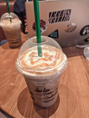 Starbucks Plaza Doral