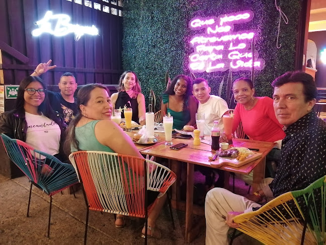 La Burguesería Villa del Prado - Gastronomía y hostelería