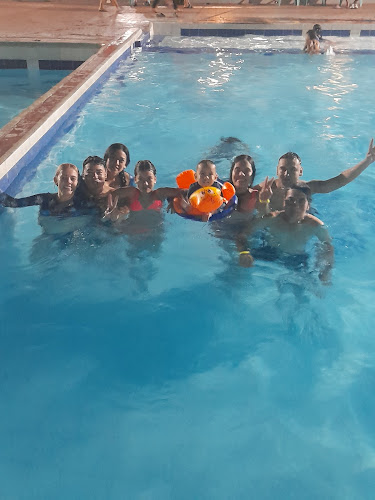 Opinii despre Pescadería y Asadero el Cheff del Norte în Bogotá - Gastronomía y hostelería