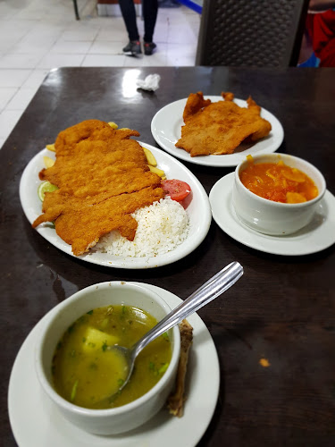 Opinii despre Restaurante El Bochinche Cenadero în Cali - Gastronomía y hostelería