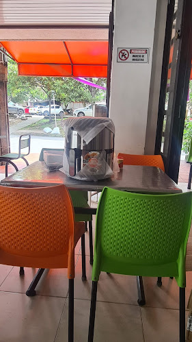 Opinii despre RESTAURANTE EL BUEN COMER DE ALEJO în Villavicencio - Gastronomía y hostelería