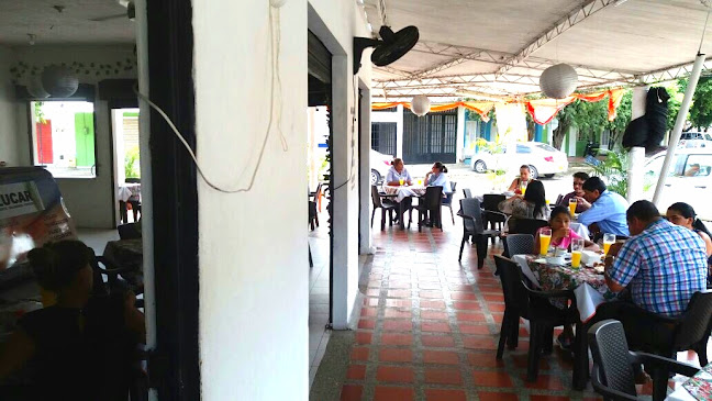 Opinii despre Restaurante Azúcar, Heladeria Y Fruteria în Puerto Boyacá - Gastronomía y hostelería