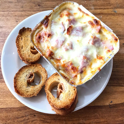 Pepperoni Pizzas & Pastas