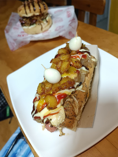 ZONA J ARMA TU PERRO