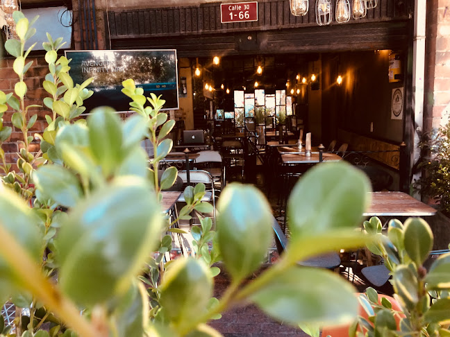 Benditas Wings & Burgers - Gastronomía y hostelería