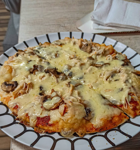 Opinii despre Beto's Pizza Manizales în Manizales - Gastronomía y hostelería