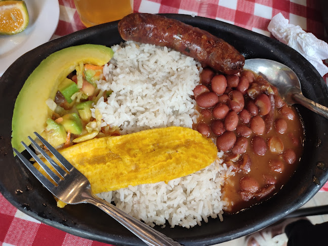 Opinii despre Café parrilla la cabal în Santa Rosa de Cabal - Gastronomía y hostelería