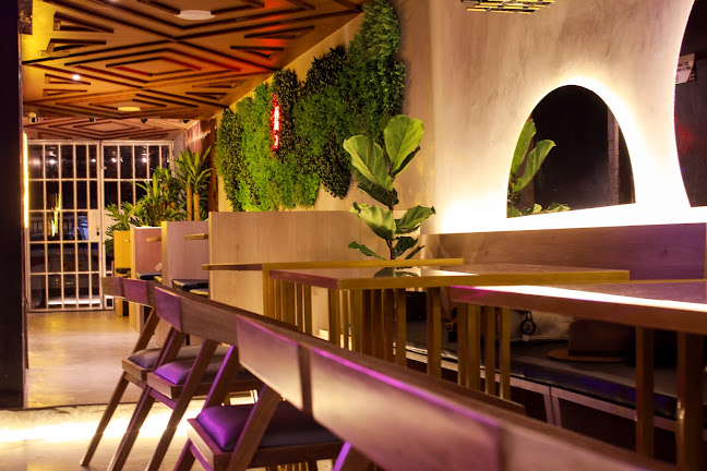 Flow Sushi - Lobster Bar