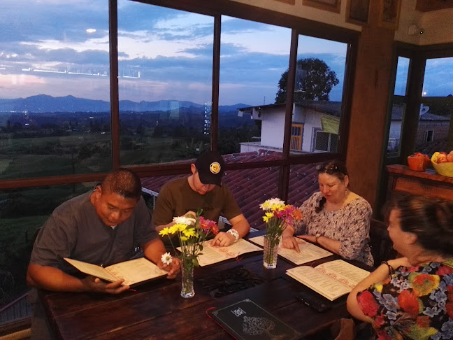 Comentarii opinii despre MonteReal Coffee Shop