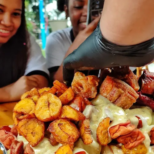 Comentarii opinii despre CESAR'S BURGER