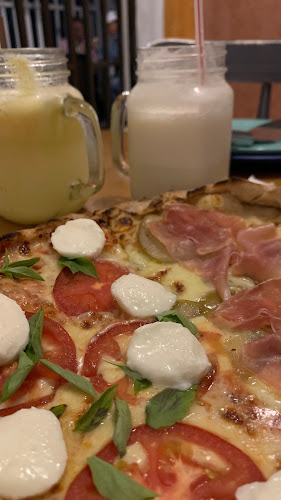 Ambrosía El Faro Horno a Leña - Pitalito