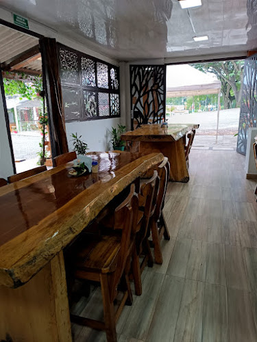 Opinii despre RESTAURANTE EL PLACER în Cartago - Gastronomía y hostelería