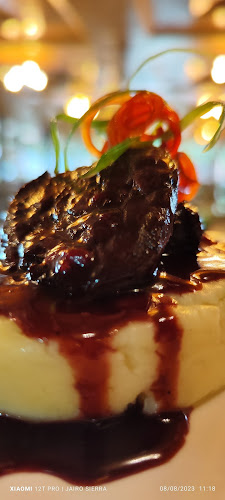 CARNÍVOROS RESTAURANTE GRILL - Gastronomía y hostelería