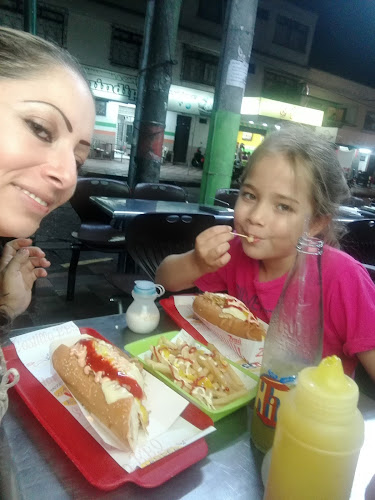 Opinii despre Wander Burger în Armenia - Gastronomía y hostelería