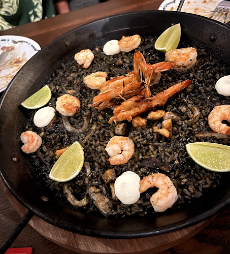 Opinii despre Restaurante Rojo Madrid în Barranquilla - Gastronomía y hostelería