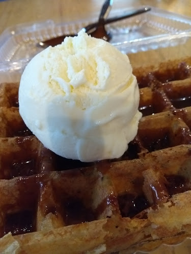 Opinii despre Heladería Crepes & Waffles Unicentro Palmira în Palmira - Gastronomía y hostelería