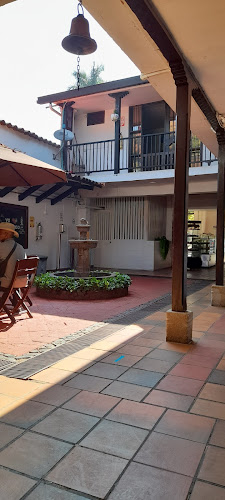 Cafeteria Ricuras - Gastronomía y hostelería