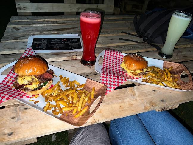 la caverna del oso burguer - Chía