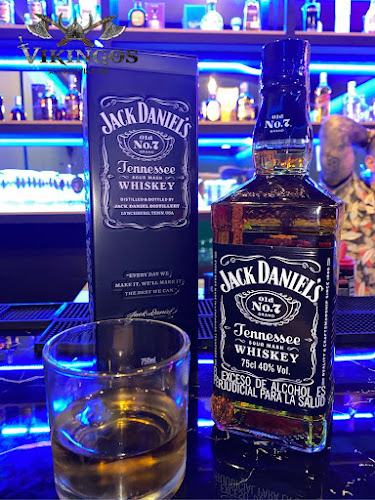 tequilas, Calle 12 #12b-22 Circunvalar frente a las alitas mix diagonal a, Pereira, Risaralda