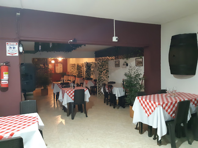 Restaurante /salon de eventos.Cazuelas del Carmen.