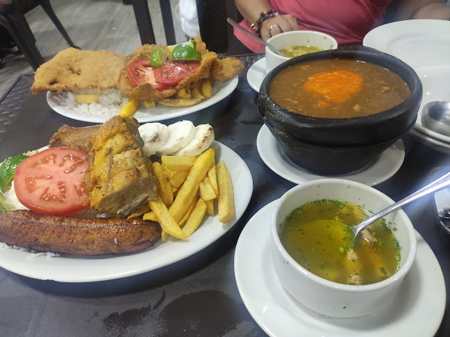 Comentarii opinii despre Restaurante El Bochinche Cenadero