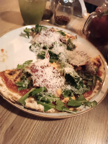 Comentarii opinii despre La Jaus by La Trece