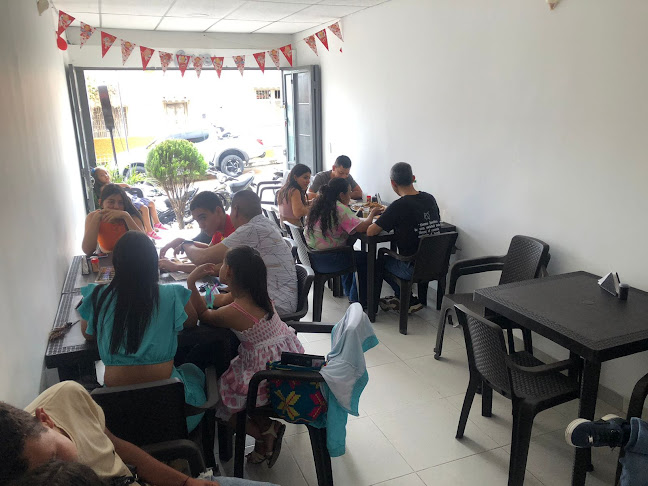 Opinii despre Deleite Su Arroz 🥘 Garzón în Nazareth - Gastronomía y hostelería