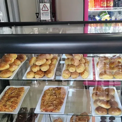 Opinii despre Panadería y Repostería Amigos de Iriel în Itagüi - Gastronomía y hostelería