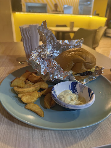 Raj Burger Envigado - Gastronomía y hostelería