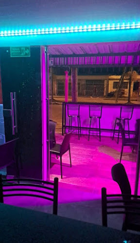 Opinii despre Bar bebidas | Kaos Bar | Discoteca în Oporapa - Gastronomía y hostelería