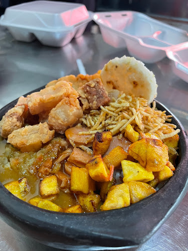 Las cazuelas paisas - Turbo