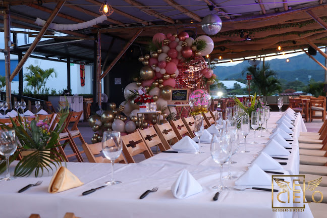 Cra. 10 #30-65, Girardot, Cundinamarca