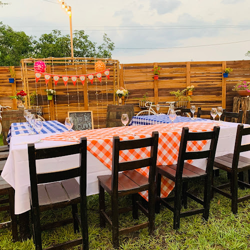 Opinii despre Balneario el Mirador în Puerto Berrío - Gastronomía y hostelería