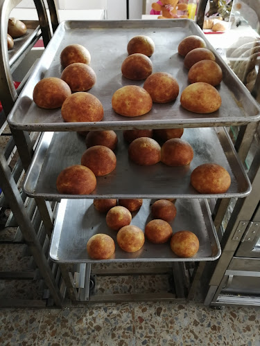 Panaderia Y Cafeteria Cundiboy