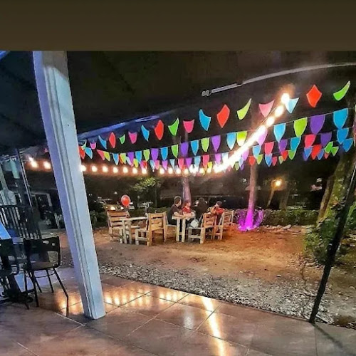 Cl. 17 #26-05, Santa cruz, Girón, Santander