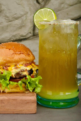 La Granja Burger - Garzón
