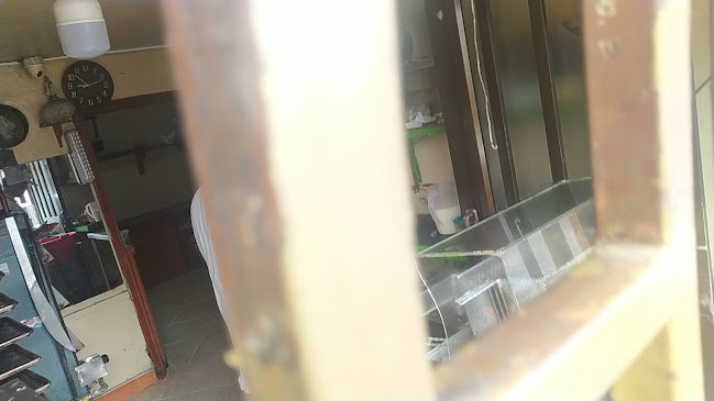 Buñueleria y cafetería pare y compare