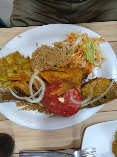 La Barca del Pacifico: Restaurante y Pescaderia - Bucaramanga