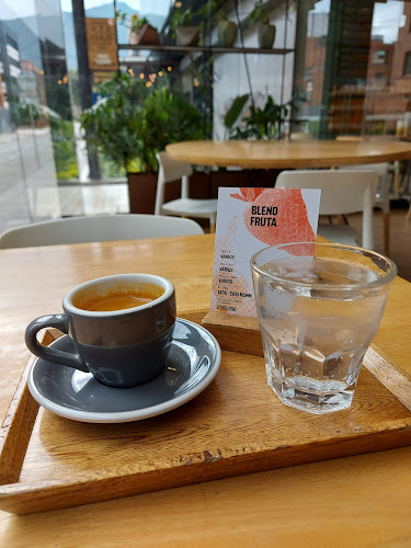 Comentarii opinii despre Azahar Café