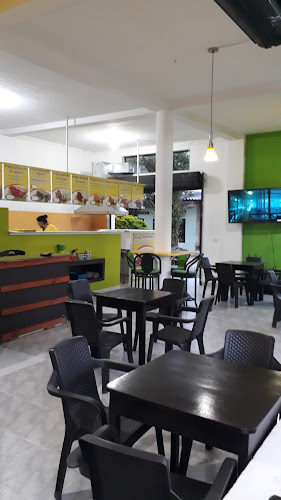 Opinii despre La Estación Del Maiz în Puerto Asís - Gastronomía y hostelería