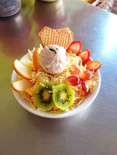 Frutos Heladería - Gastronomía y hostelería