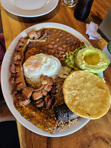 Dónde Lucho Restaurante Bar