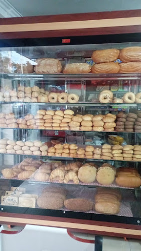 Opinii despre Panaderia los Gemelos în Bogotá, D.C - Gastronomía y hostelería