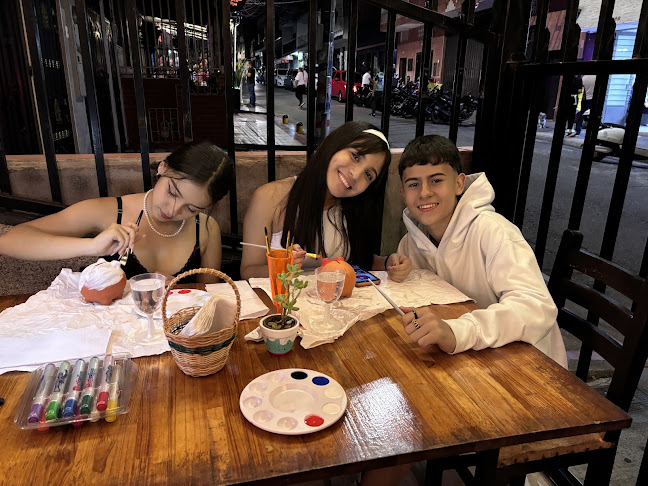 Opinii despre Aquí Locuras în Girón - Gastronomía y hostelería