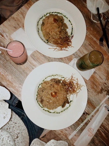 Opinii despre Royal Cafe & Bakery în Montería - Gastronomía y hostelería