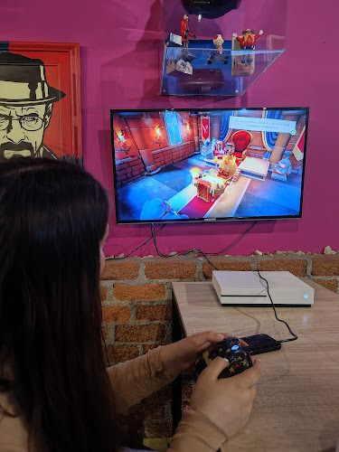 LAS MAQUINITAS® - Restaurante gamer en Ibagué