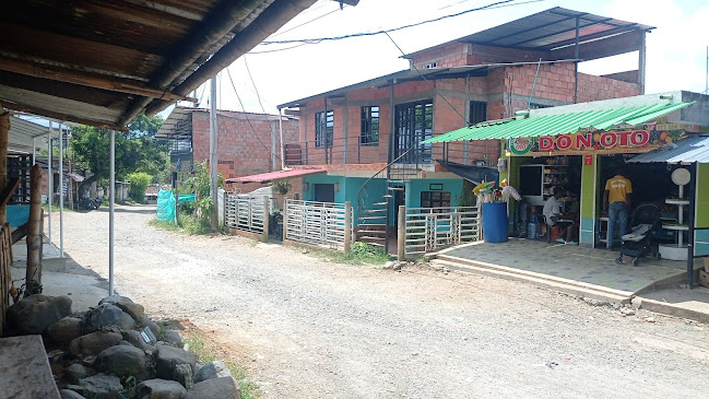 Opinii despre Cafetería Y Panadería Javier în Santander de Quilichao - Gastronomía y hostelería