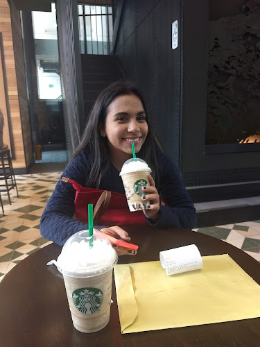 Starbucks Torre 95 - Gastronomía y hostelería