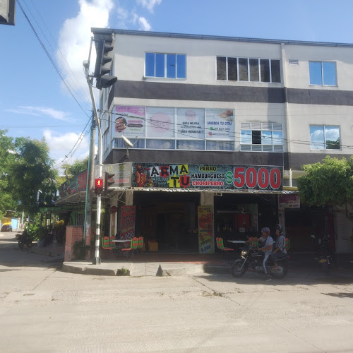 Comentarii opinii despre Arma tu: perro, choriperro y hamburguesa, B.A