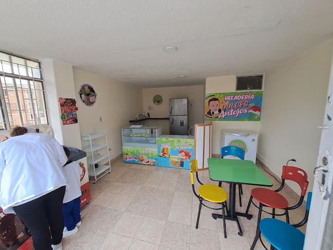 Opinii despre Heladeria DULCES ANTOJOS în Tunja - Gastronomía y hostelería